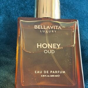 Bellavita Luxury Honey Oud Eau de Parfum